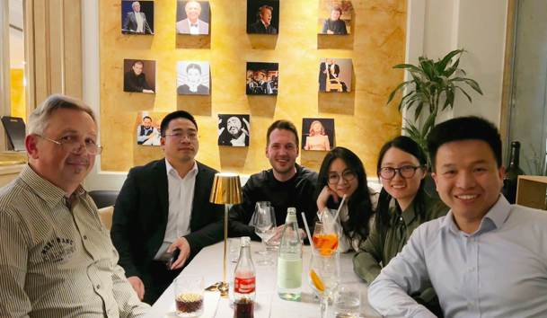 開(kāi)拓歐洲市場(chǎng)新篇章！鴻嘉利攜光儲(chǔ)充一體化整體解決方案閃耀慕尼黑(圖5)